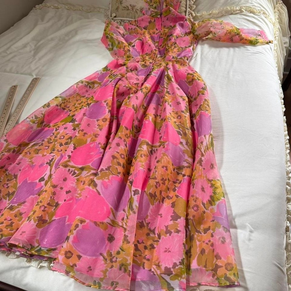 70s floral maxi dress  70s pink floral long sleeve high neck maxi dress - Picture 7 of 8